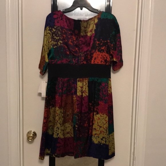 Trina Turk multi color dress 👗 - Picture 2 of 4